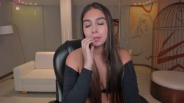 VeronicaBlue's cam snapshot