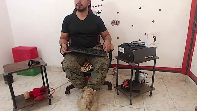 KalethBigDick live sex cam