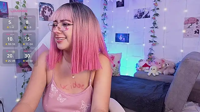 hinnata_lovely's cam snapshot