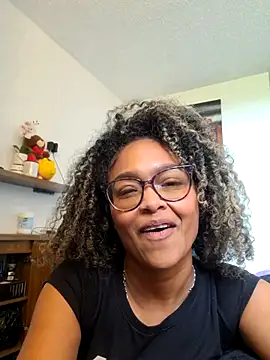 BiiancaEstradaa's cam snapshot