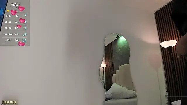 catiusca_reyes_03's cam snapshot