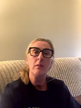 Mrsmoggy's cam snapshot