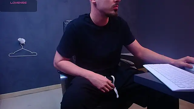 EnzoRace's cam snapshot