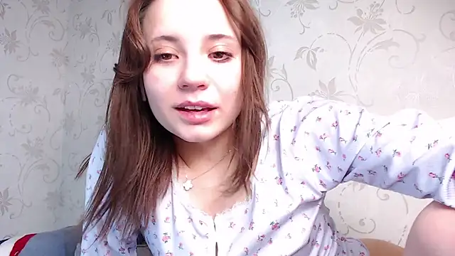 evaa_here_'s cam snapshot