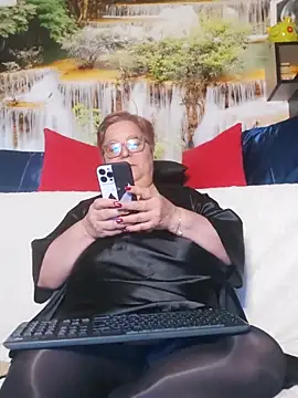 QueenPammy1's cam snapshot