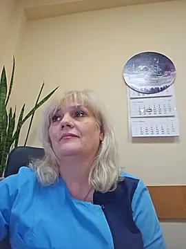 AliceStar333's cam snapshot