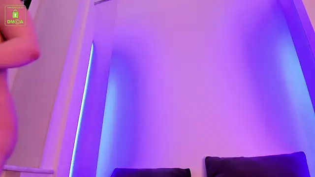 ErikaLust's cam snapshot