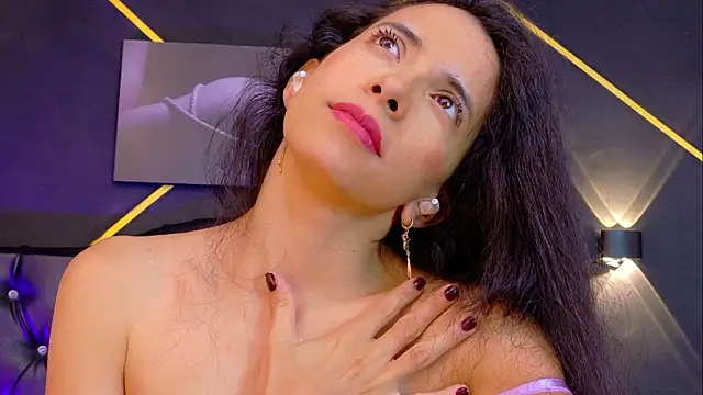 amabel_zambrano's cam snapshot