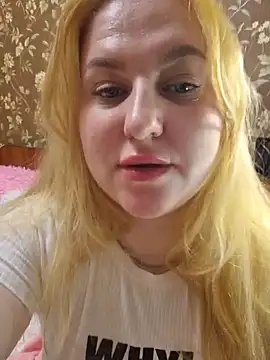 LianaJu's cam snapshot