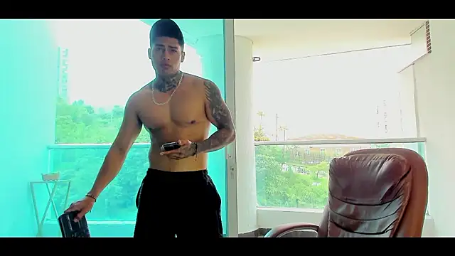 Dominiofit live sex cam