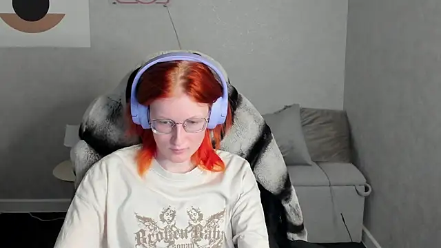 ElizabethHarpper's cam snapshot