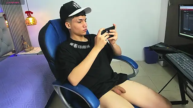 SamBlack_ live sex cam