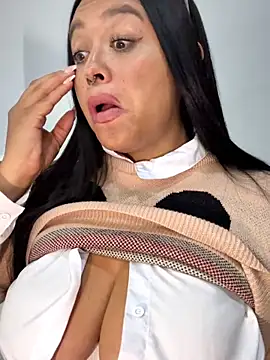 -Mia1's cam snapshot