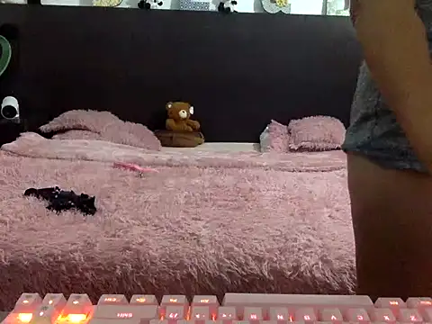 Flabia_Roses's cam snapshot