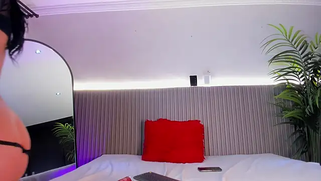 Cloe_weest's cam snapshot