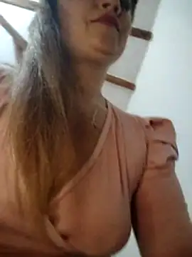 tata_sanz_ live sex cam