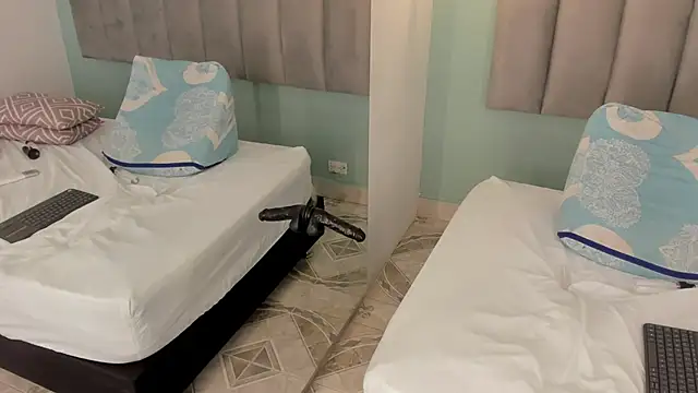 genesis4u's cam snapshot