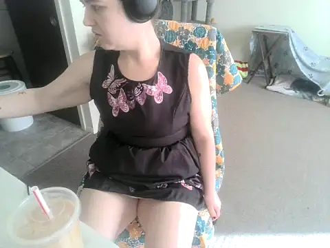 Ashlovescannabis's cam snapshot