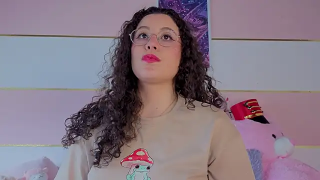 Charlotte__Miller's cam snapshot