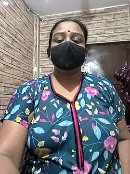 MissNaina's cam snapshot