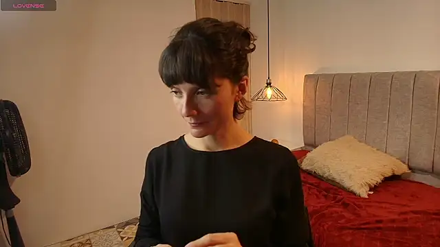 Valery_More__'s cam snapshot