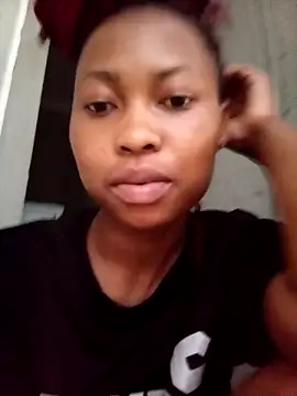 Sweethoneypot25's cam snapshot