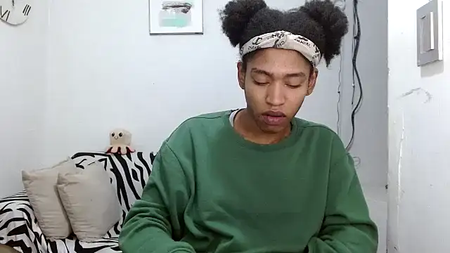 angelamarie1's cam snapshot