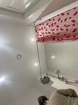 LilyLuck_'s cam snapshot