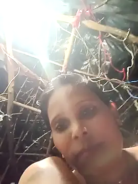 cute_diya_12's cam snapshot