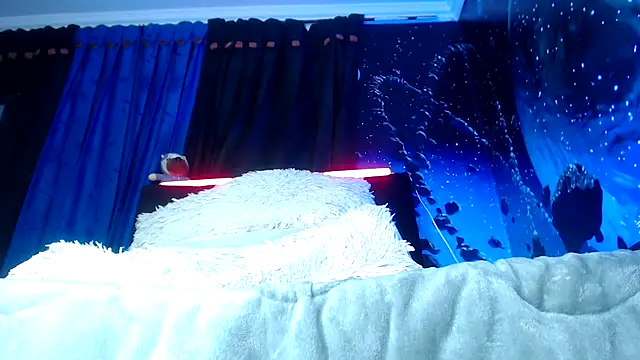 SemerHott live sex cam