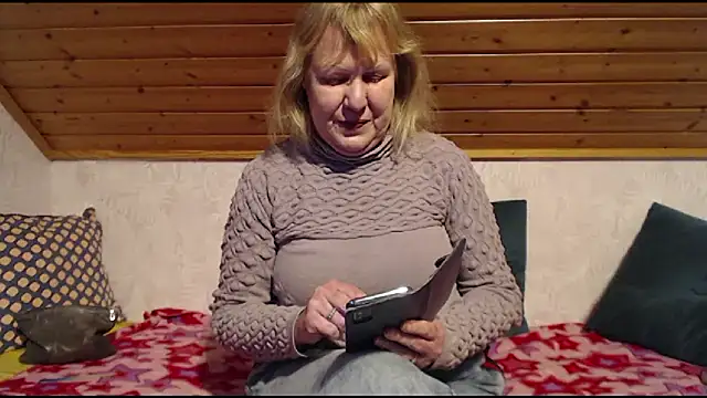 Nikole111's cam snapshot