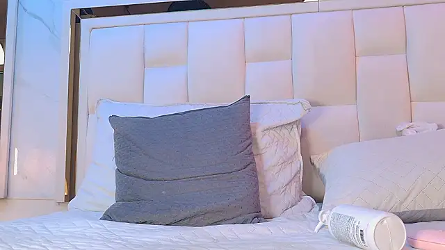 samanthaa_sm's cam snapshot