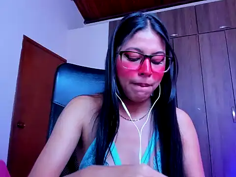 _ALLYSON18_'s cam snapshot