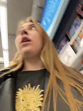 Sunny___Bunny live sex cam