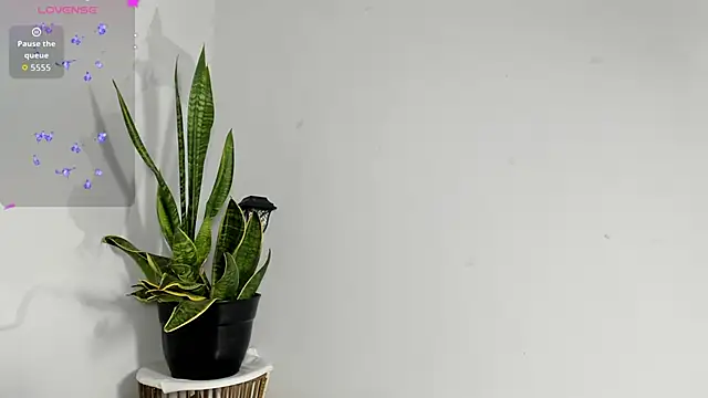 Sophia_Ebony's cam snapshot