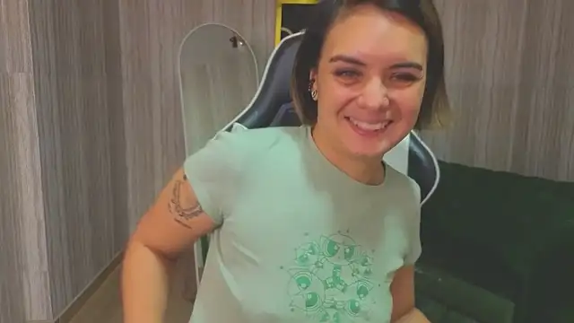 zarcasutra_t's cam snapshot