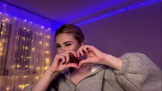 KariJarecke's cam snapshot