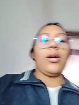 StornBunnyy_'s cam snapshot