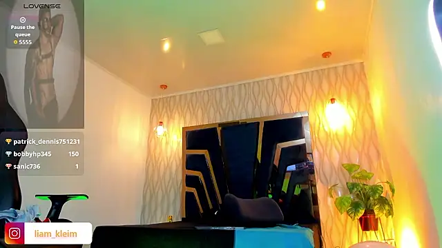 Liam_Kleiin's cam snapshot