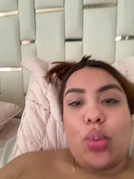 valeria2019hot live sex cam