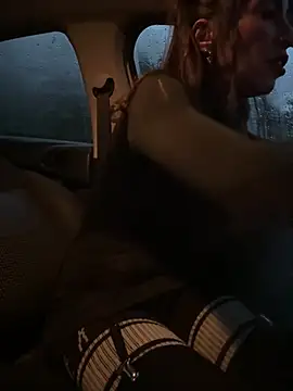 Amani_thewolf live sex cam