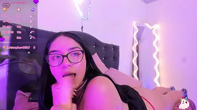 MILAH_TAY's cam snapshot