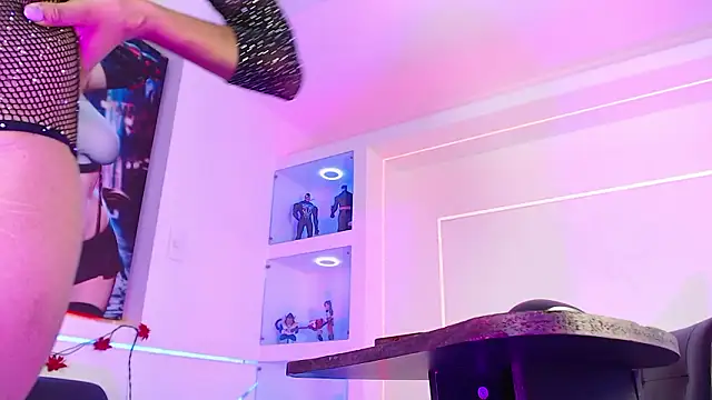 BellaSanders_'s cam snapshot