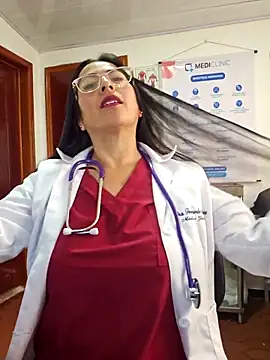 JustSamantha_'s cam snapshot