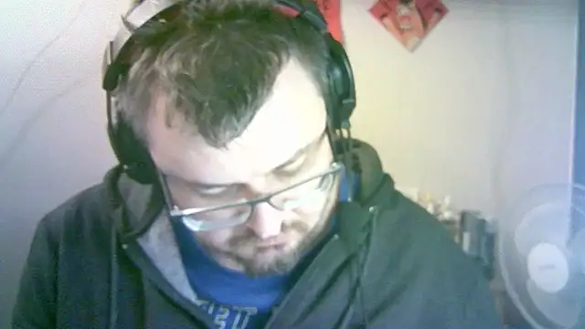 SirAbuser's cam snapshot