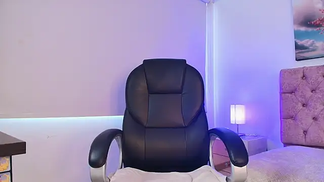 Julianaa_Castro_'s cam snapshot