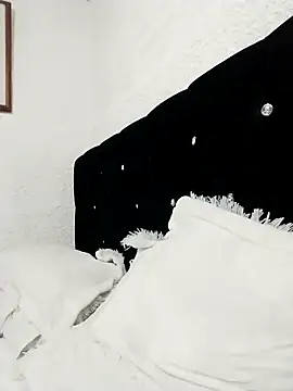 ElizabethWeil's cam snapshot