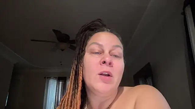 WorldsGreatestCockRater's cam snapshot