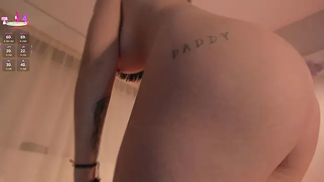 caro_sanchezz's cam snapshot