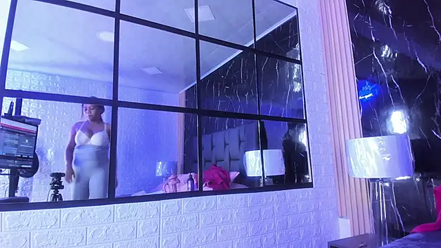 BustyGlow's cam snapshot